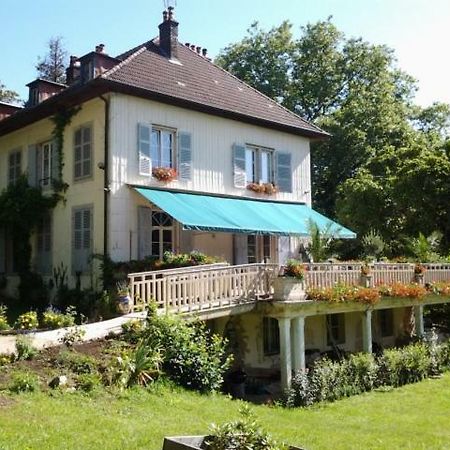 Chambres D'Hotes Le Petit Roche Arc-et-Senans Eksteriør billede